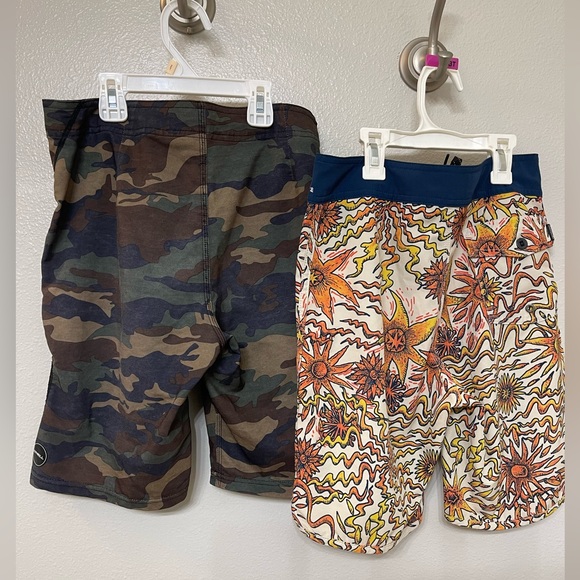 Board Shorts/Swimming Trunks Bundle Boys Size 27 - Picture 2 of 11